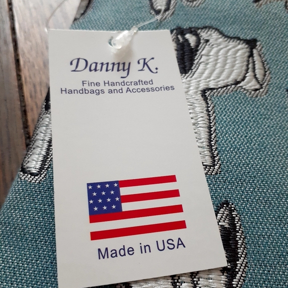 NWT Women's Danny K Fabric Crossbody Bag Allover Dogs - Picture 3 of 7